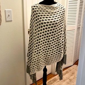 Max Edition asymmetric poncho